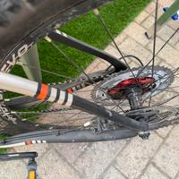 Montain bike dv9 27,5”