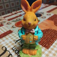 Statua Decorativa Coniglio con Cesto di Carote 