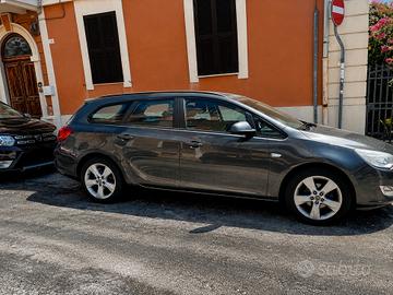 OPEL ASTRA J SPORTSTOURER 1.4 TURBO GPL ELECTIVE
