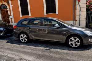 OPEL ASTRA J SPORTSTOURER 1.4 TURBO GPL ELECTIVE