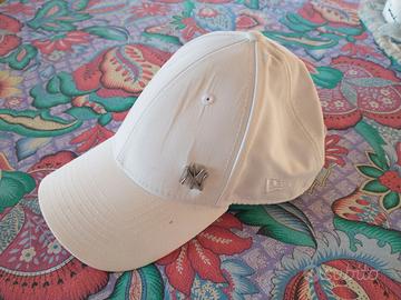 Cappello New Era 9Forty bianco