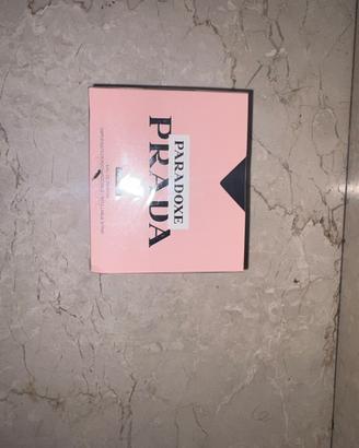 Prada paradoxe