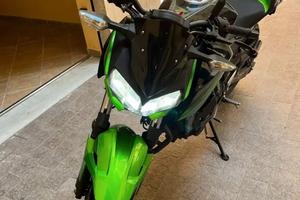 Ricambi Kawasaki Z400 del 2019.