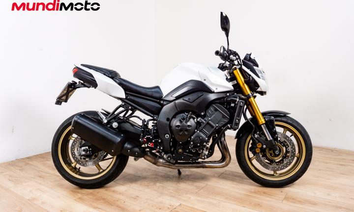 YAMAHA FZ8 - 2010