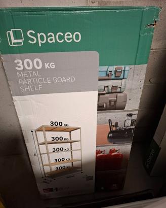 Scaffali per cantina o box