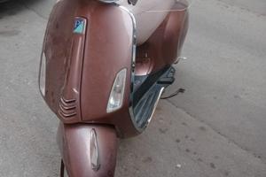 Piaggio Vespa 50 Primavera -