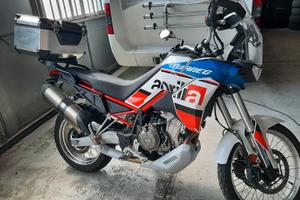 Aprilia tuareg 660