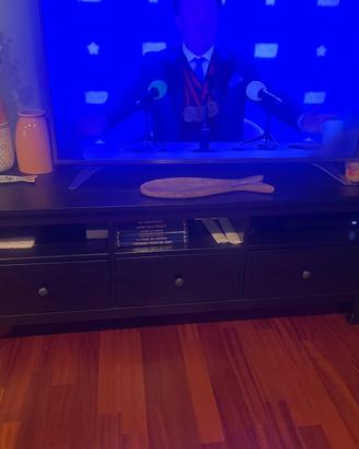 Mobile TV Hemnes Ikea