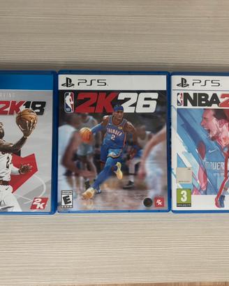 Lotto 3 Giochi NBA 2K26 PS5 2K22 2K18