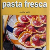 Libro 500 ricette di pasta fresca di Emilia Valli