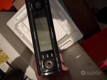 Autoradio vintage blaukpunk miami