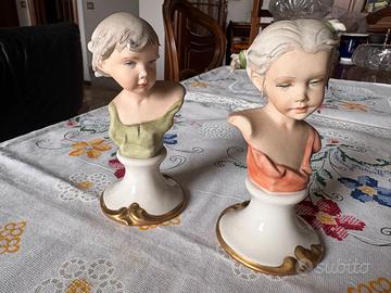 Coppia busti decorativi in porcellana vintage