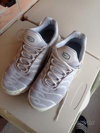 scarpe  Nike TN bianche