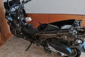Piaggio x9 200 Evolution 