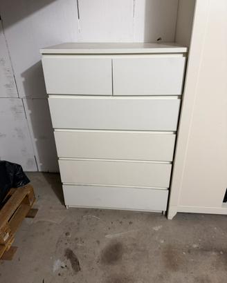 Cassettiera