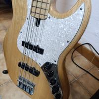 Basso Elettrico Marcus Miller V7