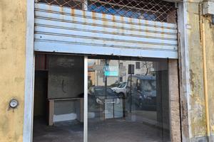 Locale commerciale Macomer