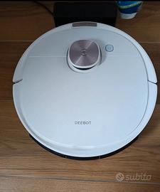 Robot aspira e lava pavimenti 