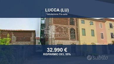 Immobile in asta di 114 m² a Lucca
