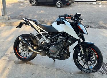KTM 390 Duke - 2021