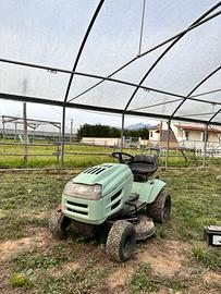 Trattorino Tagliaerba