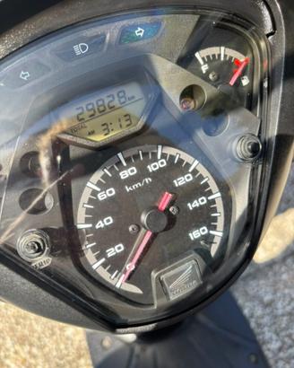 HONDA SH 150 SPORT PASSAGGIO E TAGLIANDO INCLUSO