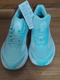 Scarpe da corsa nuove