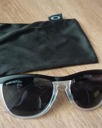 oakley frogskins Hybrid 