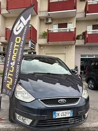 Ford Galaxy 2.0 TDCi 140 CV Ghia