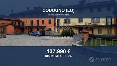 Immobile in asta di 79 m² con box auto doppio a Co