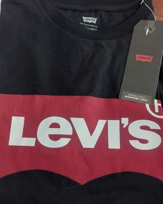 t shirt levis
