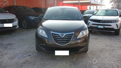 Lancia Ypsilon 1.2 69 CV 5 porte S&S Gold