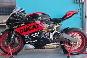 DUCATI PANIGALE 899 PRONTO PISTA