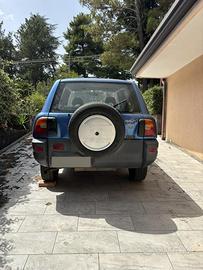 Toyota Rav4 2.0