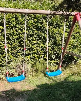 Altalena da giardino in legno 