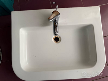 Lavabo d'appoggio