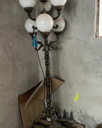 Lampada da terra vintage a stelo pluriluce