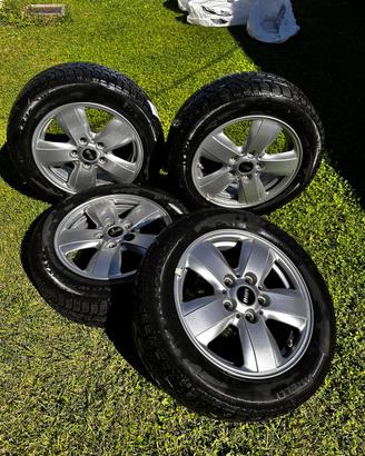 Cerchi e gomme Mini