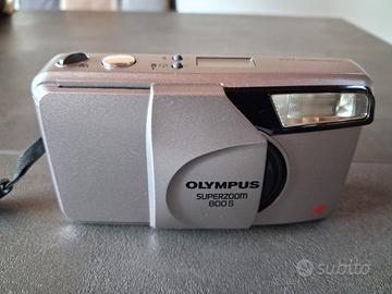 Olympus Superzoom 800s macchina fotografica