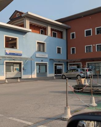 locale commerciale / ufficio 