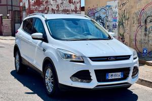 Ford Kuga 2.0 TDCI 140 CV 4WD Powershift Business