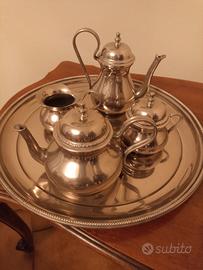 servizio da thè in argento 