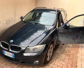 BMW 320 D sw X Trail 2009