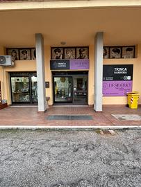 Locale commerciale pluripiano