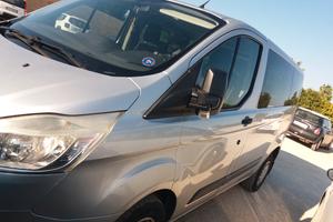 Ford transit  9 posti 2013
