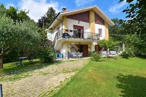 VILLA SINGOLA A GIAVENO