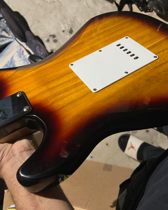 Chitarra elettrica + amplificatore