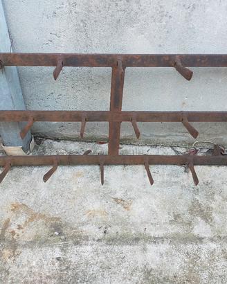 Antico Erpice in Ferro Battuto