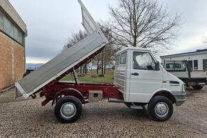 IVECO Daily 3510 Ribaltabile Trilaterale 4X4