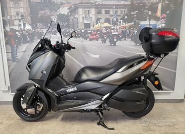 Yamaha X-Max 300